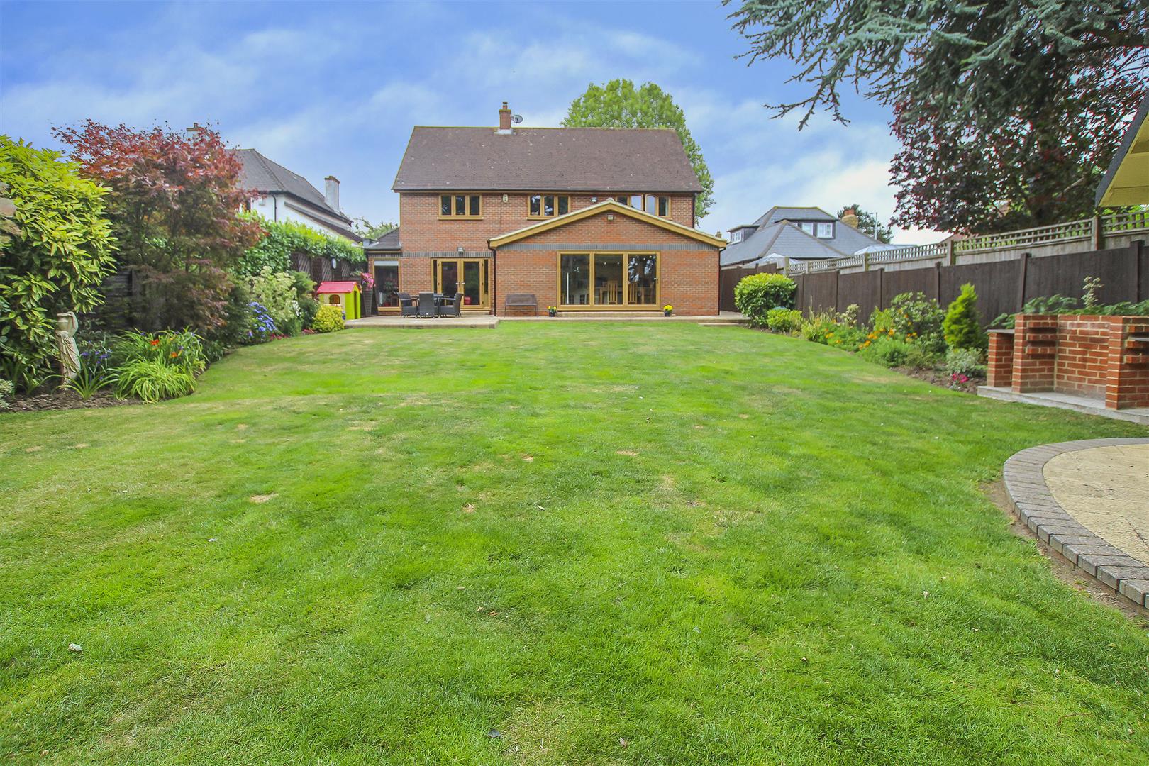 London Road, Brentwood Keith Ashton